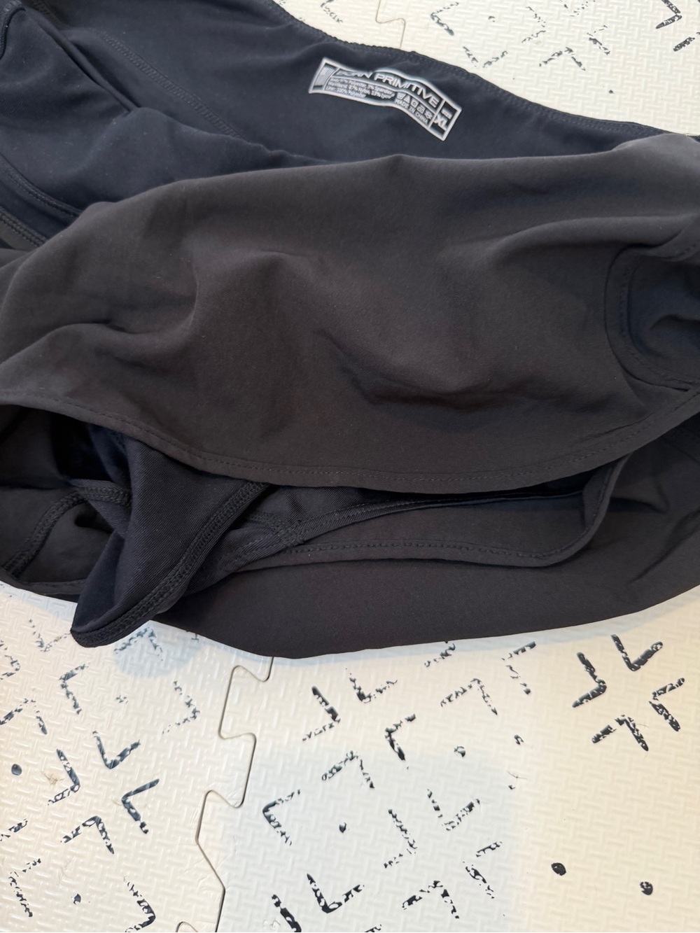 Born Primitive Free Flow Shorts XL solid black - Picture 7 of 8